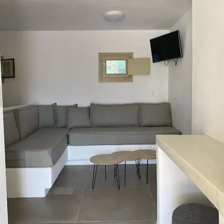 μούσες Αιγιάλη